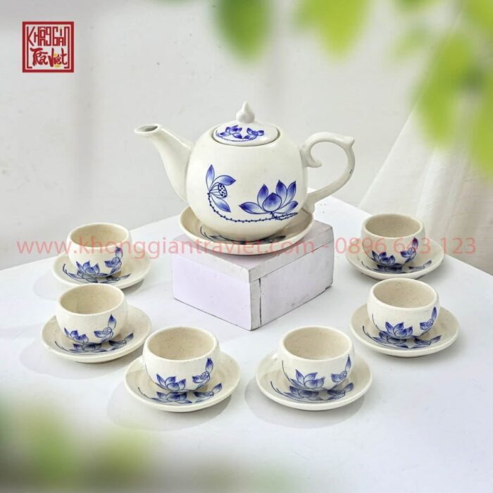 Bo Binh Ly Su Minh Long Su Trang Ve Sen Xanh.jpg