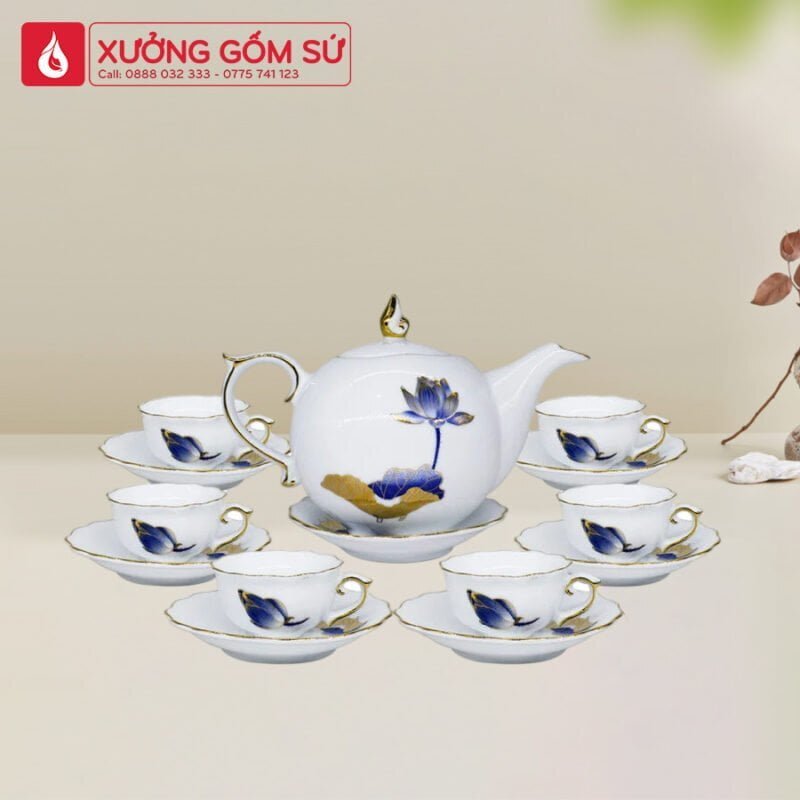Bộ Ấm Chén Ngọn Lửa Sen Xanh Chỉ Vàng