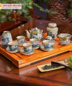 Bộ Ấm Chén Men Rạn Dáng Chuông Vẽ Sơn Thuỷ
