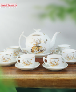Bộ Ấm Chén Trăng Khuyết Mùa Xuân Vẽ Vàng Kim