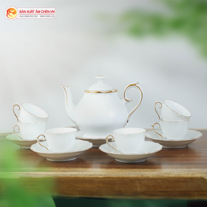 Bộ Ấm Chén Hoàng Gia Kẻ Chỉ Vàng