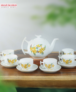 Bộ Ấm Chén Trăng Khuyết Vẽ Hoa Mai