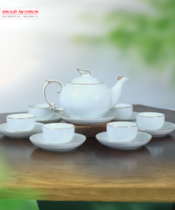Bộ Ấm Chén Ba Chân Sứ Trắng Dáng Công Kẻ Chỉ Vàng